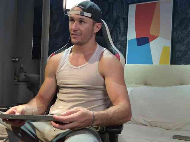 AxelFairchaild AxelFairchaild