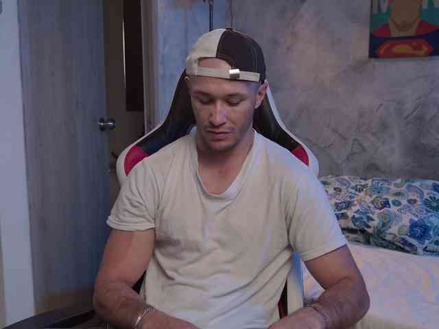 AxelFairchaild AxelFairchaild