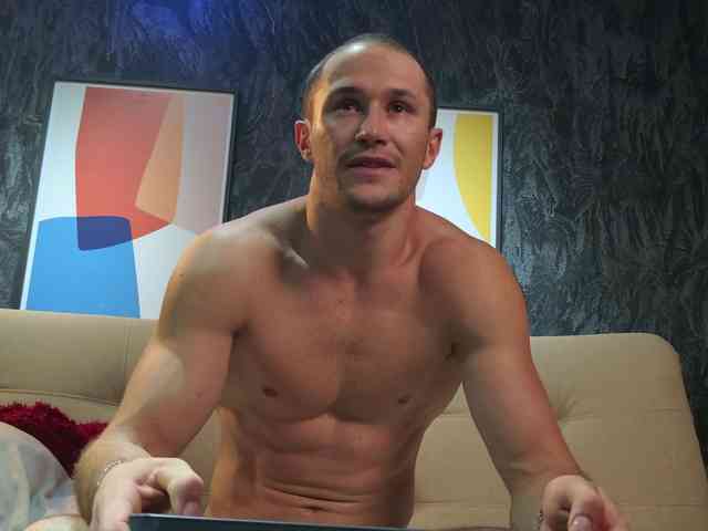 AxelFairchaild AxelFairchaild