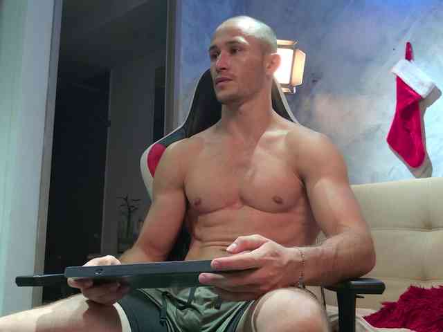 AxelFairchaild AxelFairchaild