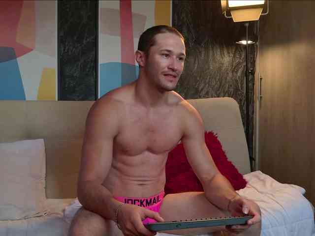 AxelFairchaild AxelFairchaild