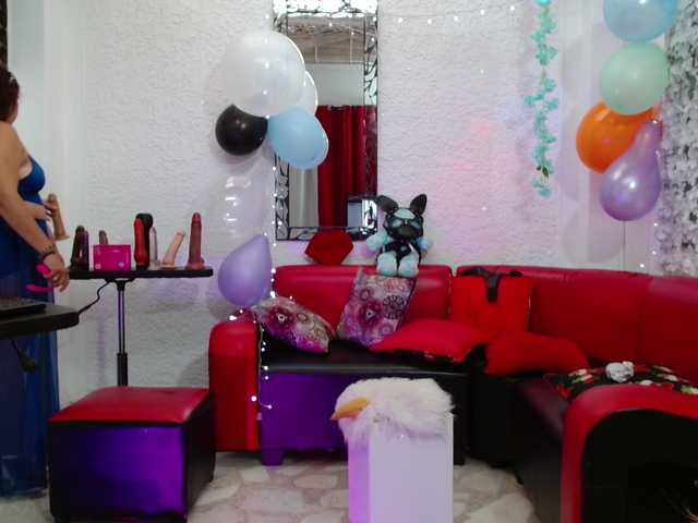 girls-kinky – webcam model profile photo