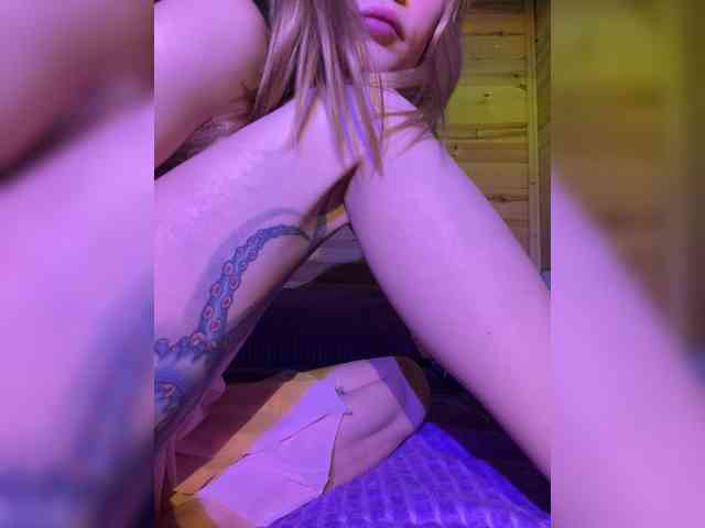 SexyBabyOctopus webcam