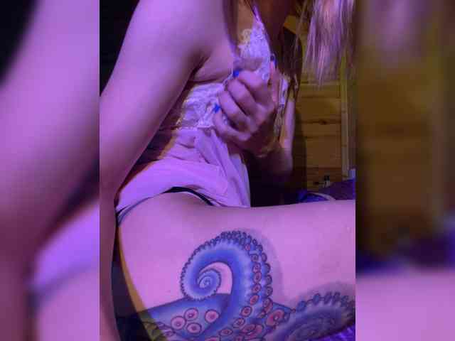 SexyBabyOctopus webcam