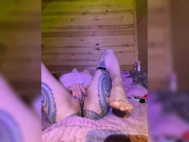 SexyBabyOctopus webcam