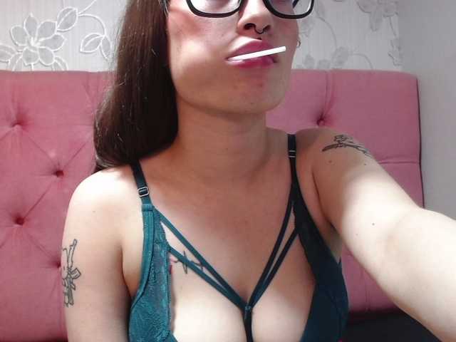  selenabustamante chat room