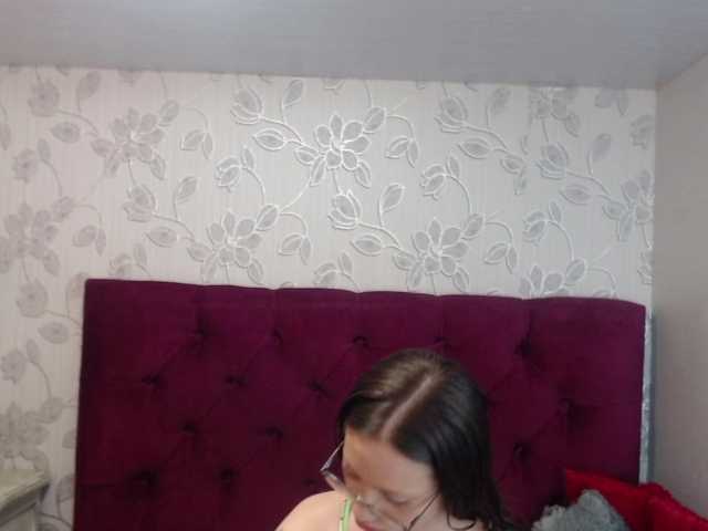 selenabustamante's BongaCams show and profile