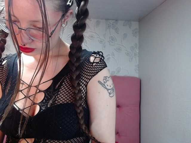 selenabustamante's BongaCams show and profile