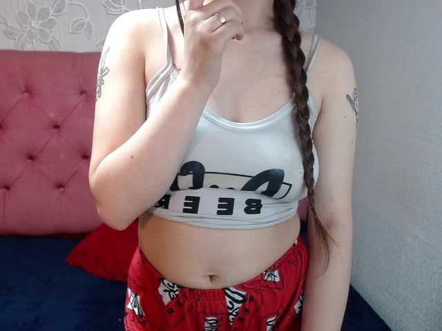 selenabustamante's BongaCams show and profile