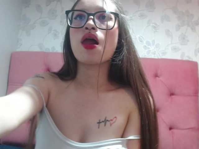  selenabustamante chat room