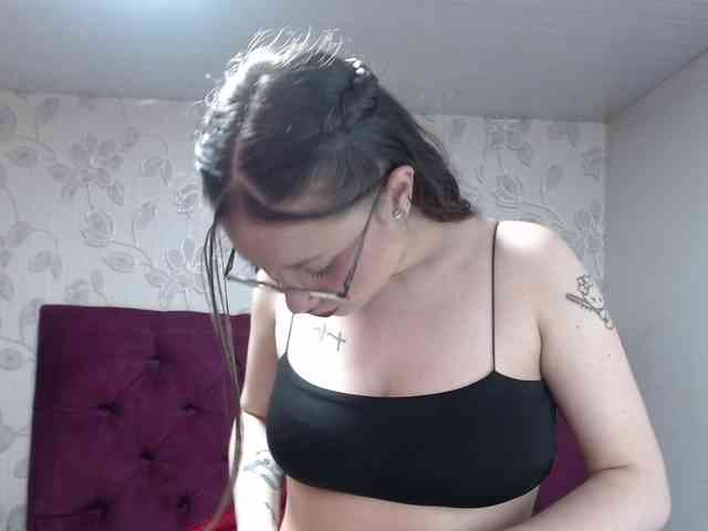 selenabustamante webcam