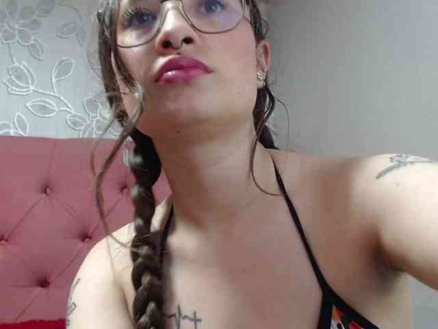 selenabustamante webcam