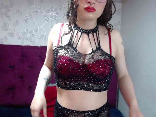 selenabustamante Live Webcam on BongaCams