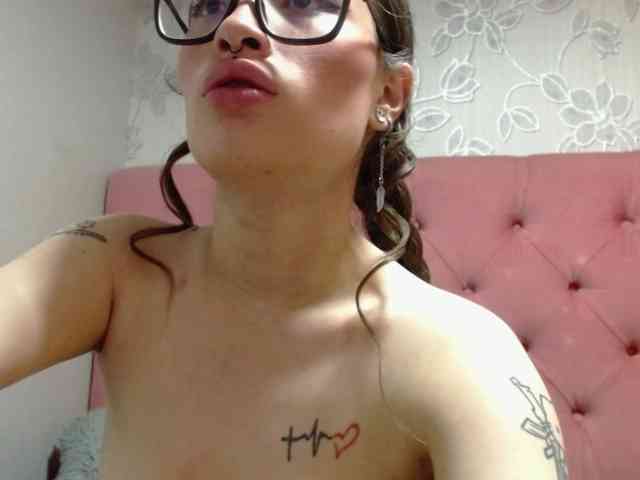 selenabustamante webcam