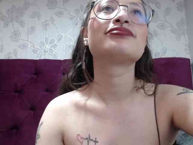 selenabustamante webcam