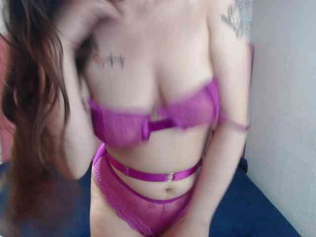 selenabustamante webcam