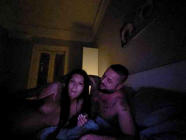Horrnnycouple Live Webcam on BongaCams