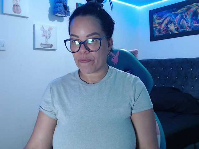 sofia-lopez70 from BongaCams