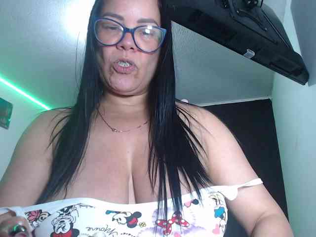 sofia-lopez70 webcam