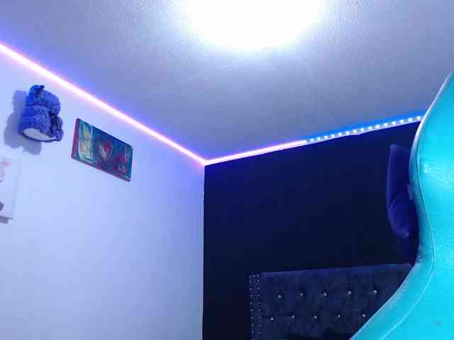 sofia-lopez70 webcam