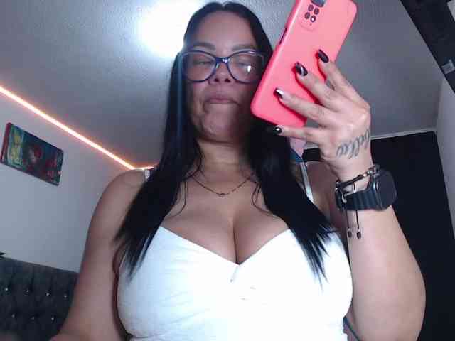 sofia-lopez70 webcam