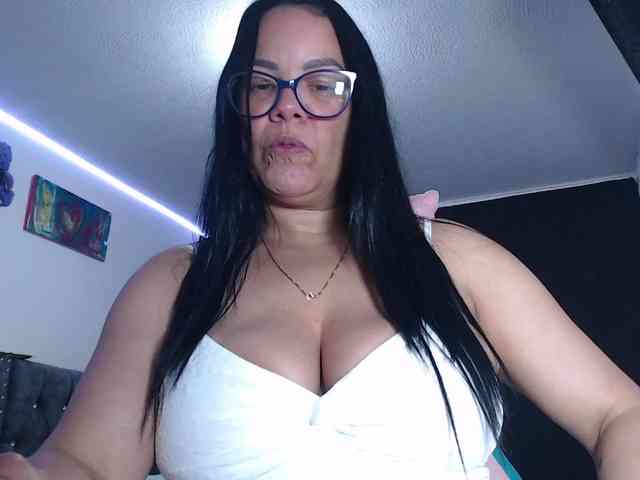 sofia-lopez70 webcam