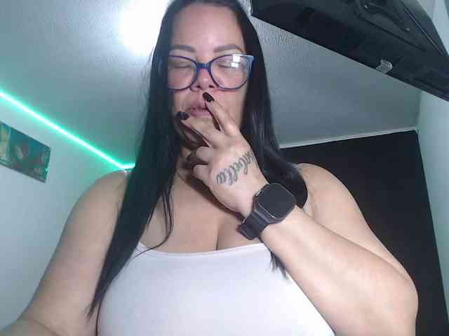 sofia-lopez70 webcam