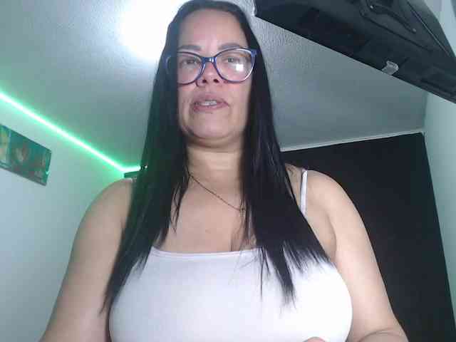 sofia-lopez70 webcam