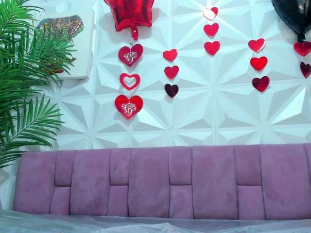 Anggie-Miller's BongaCams show and profile