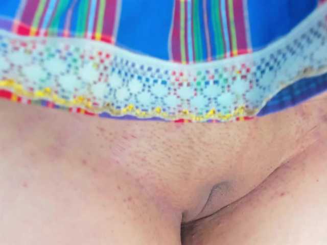 Anggie-Miller's BongaCams show and profile