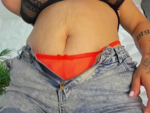 Anggie-Miller's BongaCams show and profile