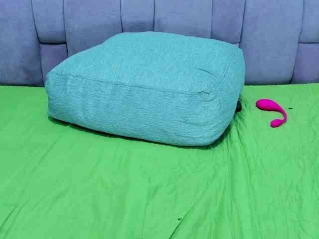 Anggie-Miller webcam