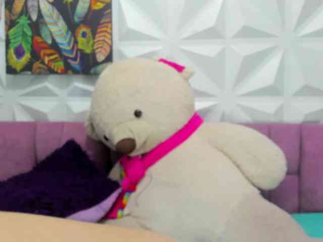 Anggie-Miller webcam