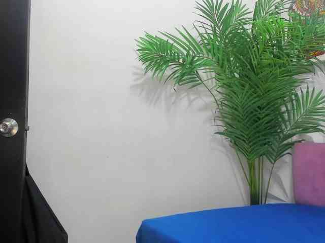 Anggie-Miller webcam