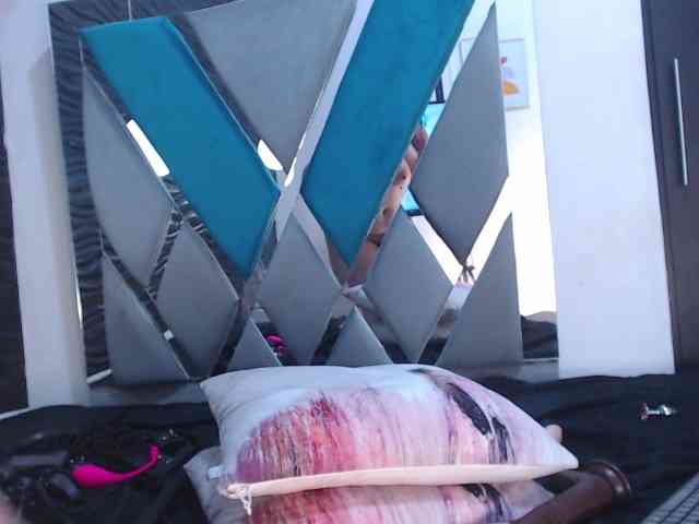 Anggie-Miller webcam