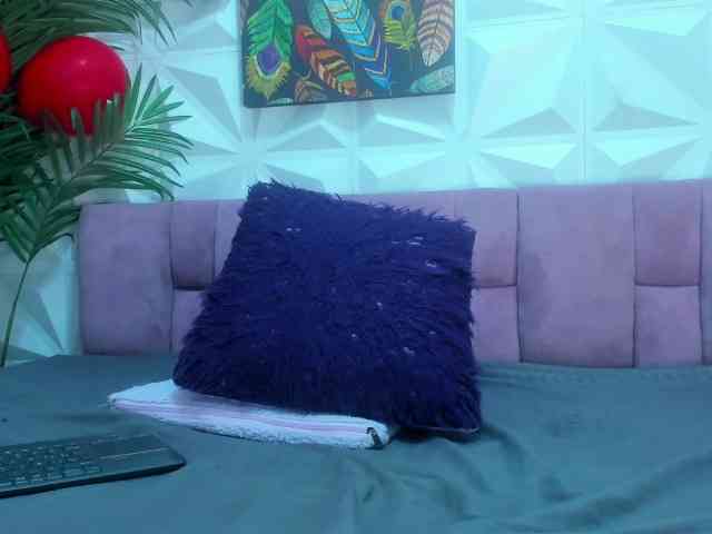 Anggie-Miller webcam