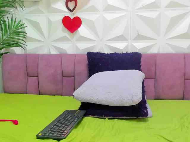 Anggie-Miller webcam