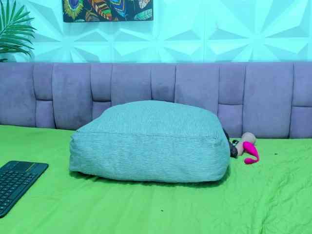 Anggie-Miller webcam