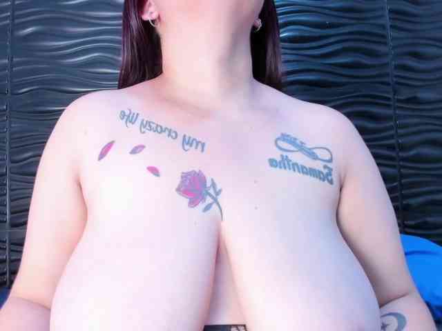 Anggie-Miller Live Webcam on BongaCams