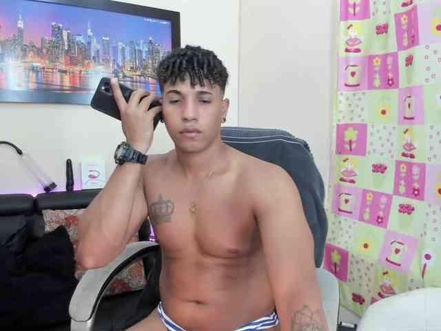 yoximanuelprime Live Webcam on BongaCams