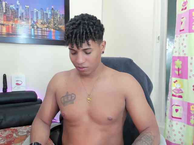 yoximanuelprime Live Webcam on BongaCams