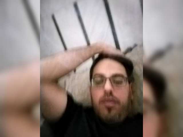 Pouyaxxx – webcam model profile photo