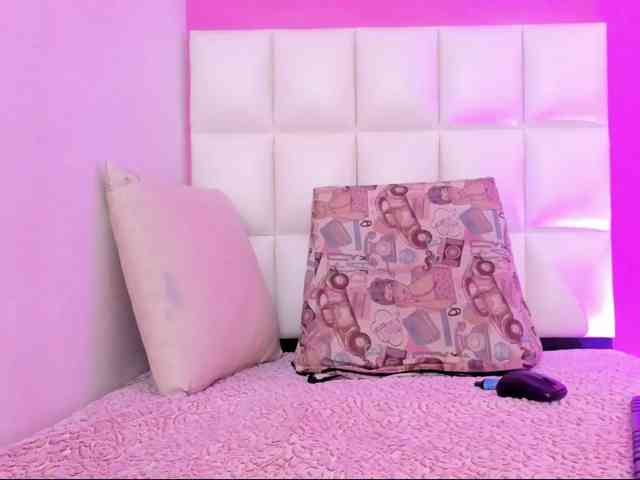 Randy-and-Chanell webcam