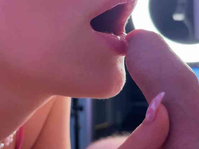 twofiresouls Live Webcam on BongaCams