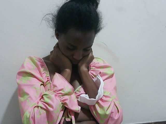 Tatswee from BongaCams is Freechat