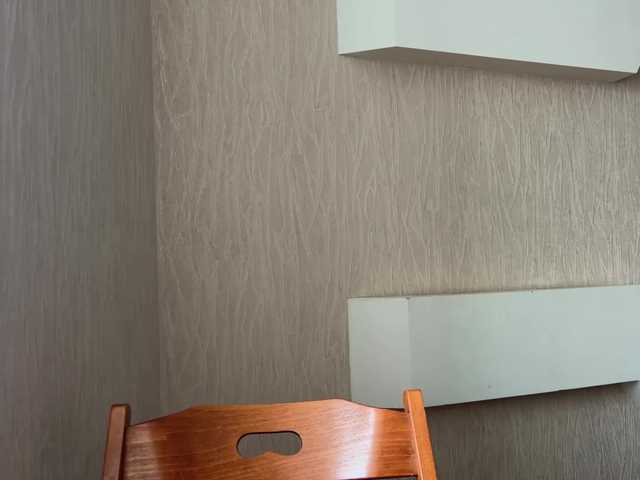  LeontineCuffie chat room