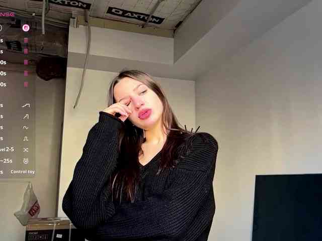 LeontineCuffie LeontineCuffie