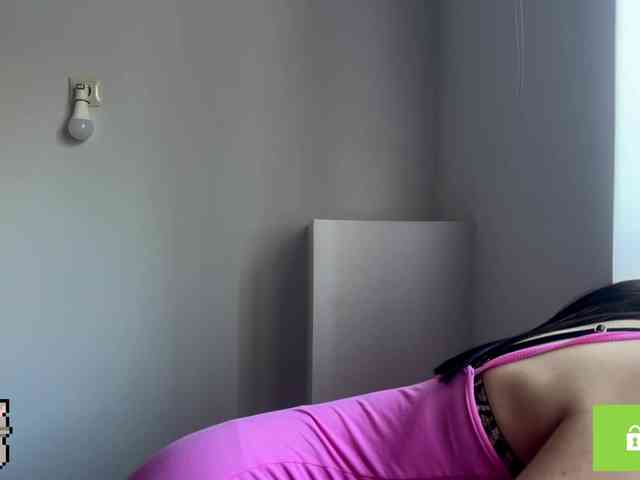 LeontineCuffie LeontineCuffie