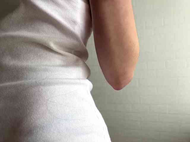 LeontineCuffie webcam