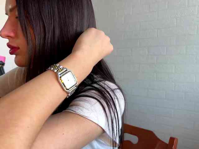 LeontineCuffie webcam